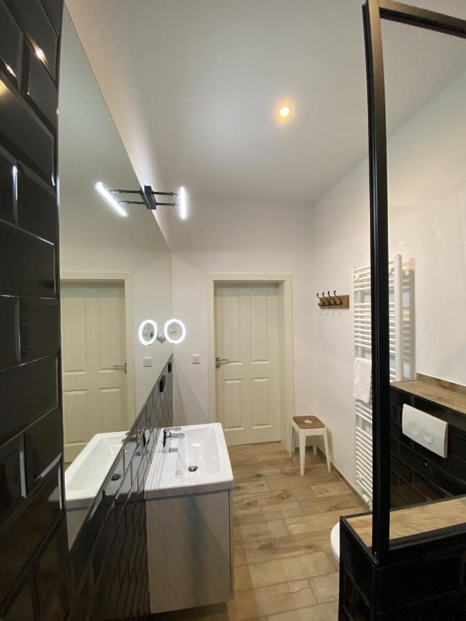 Urban Stay Hamburg - Apartments "Backbord" & "Steuerbord Mit Sauna" المظهر الخارجي الصورة
